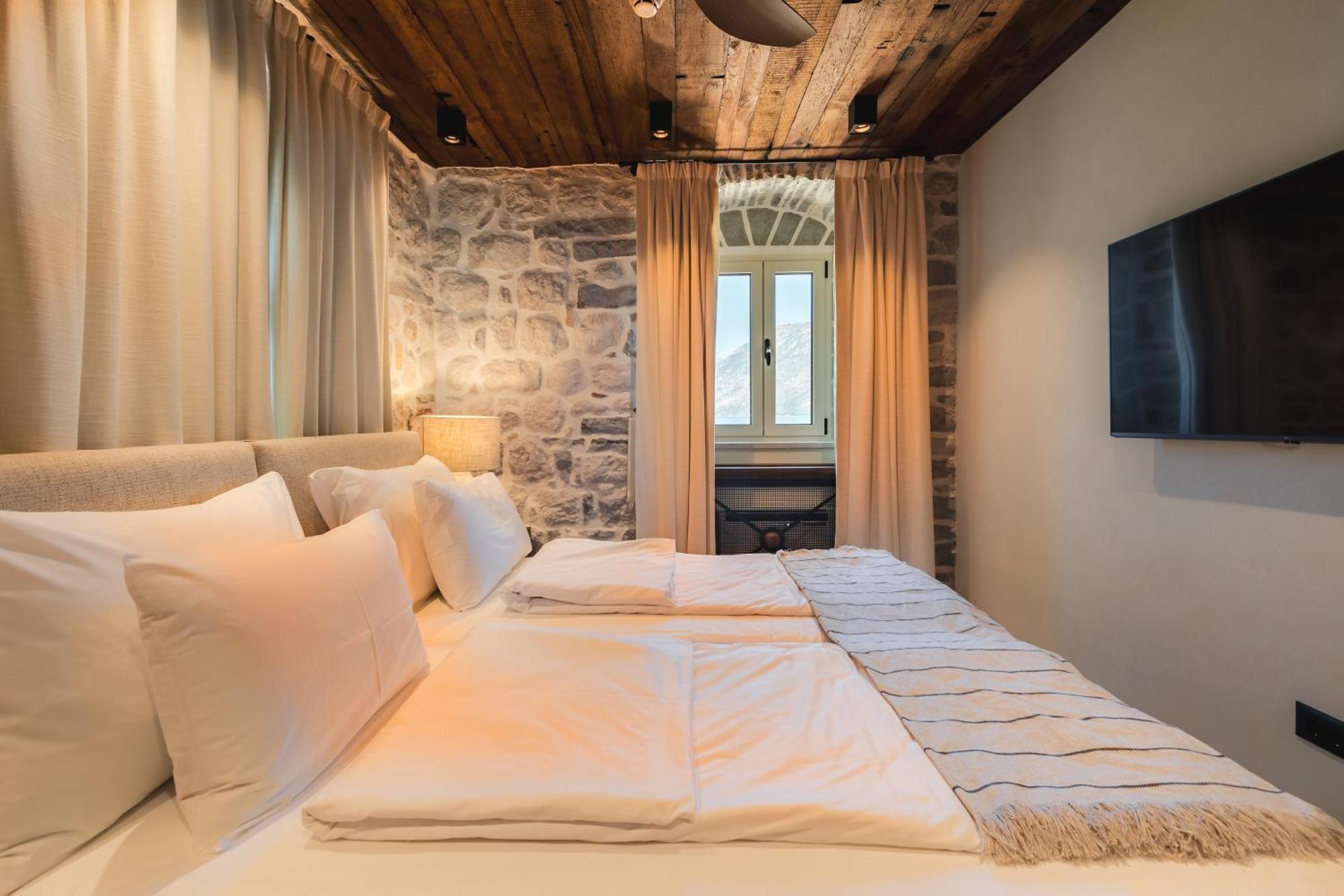 Hotel Palazzo Del Mare - Essenza Kotor Eksteriør bilde